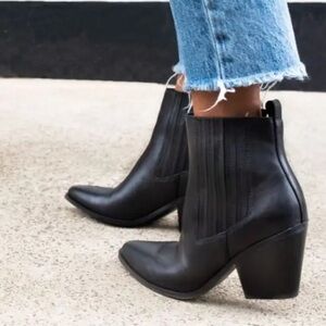 Nine West Women's Applez Ankle Boot Black Leather size 8